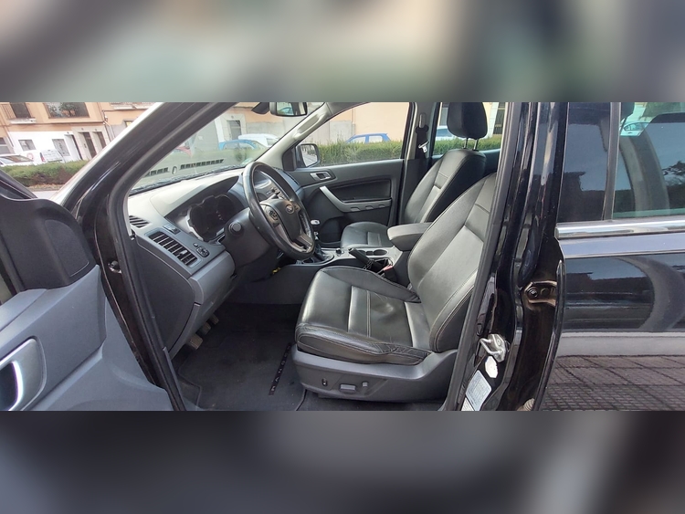 Ford Ranger 150cv foto 8